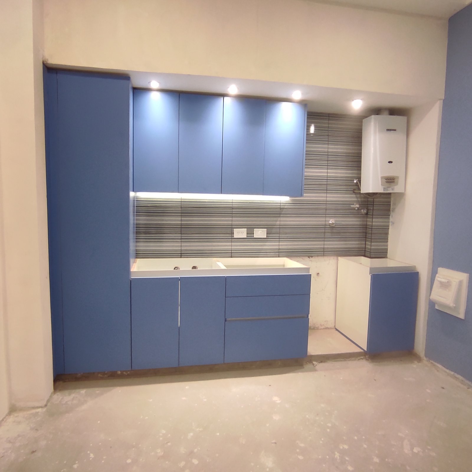 Oficina amoblada - Proyecto Materia Gris